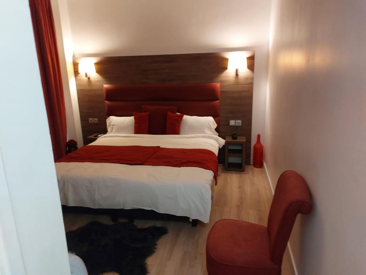Happy Land Holliday Residential Hotel Epinay-sur-Seine Bagian luar foto